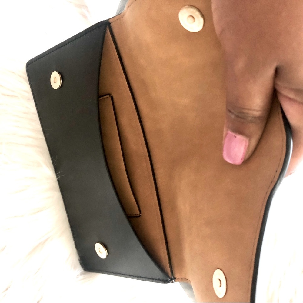 Rebecca Minkoff Studded Waist Belt Wallet. EUC Belt has creasing. L - Picture 3 of 5